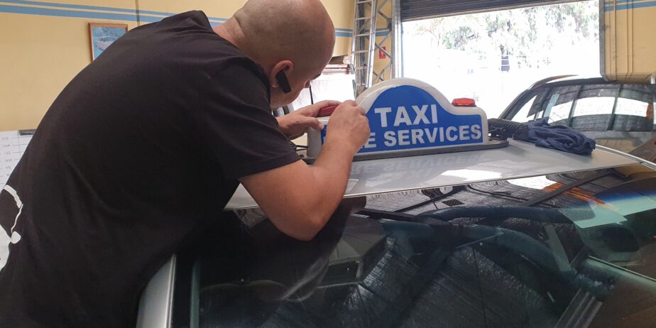 Magnetic OR Fitted Taxi Dome LED